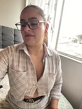 Gabriela-Parker  online show from 11, 3, 2025