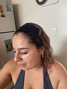 Gabriela-Parker  online show from 4, 12, 2025