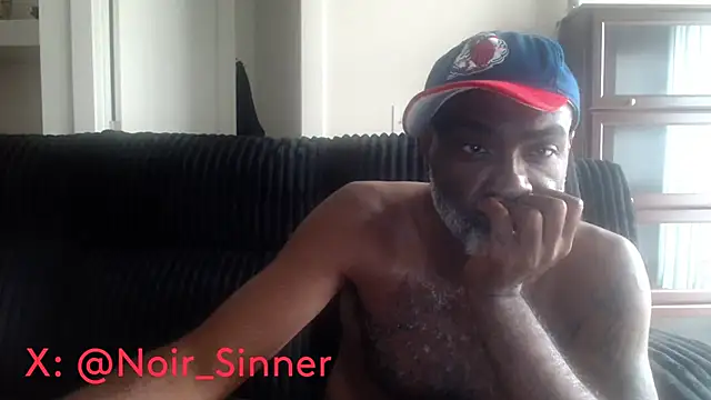 Snapshot of sinnernoir chatting on 23, 6, 2026 sinnernoir online show from 23, 6, 2026