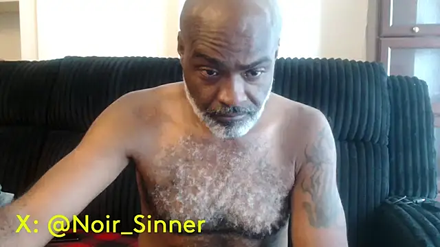 Snapshot of sinnernoir chatting on 19, 7, 2026 sinnernoir online show from 19, 7, 2026