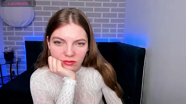 marie reyes  online show from 17, 10, 2025