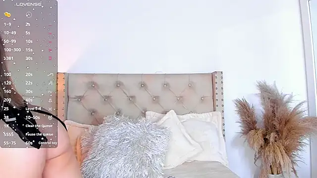 Snapshot of marilynrossy chatting on 3, 11, 2025 marilynrossy online show from 3, 11, 2025