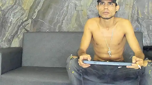 Snapshot of Duodreamhot chatting on 6, 1, 2025 Duodreamhot online show from 6, 1, 2025