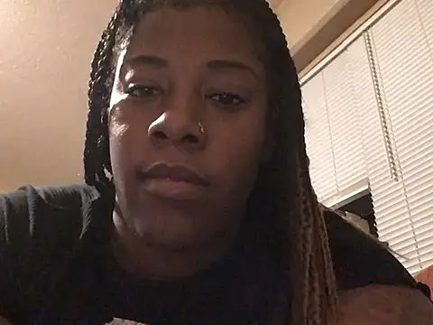 Eboni03 online show from 15, 12, 2024