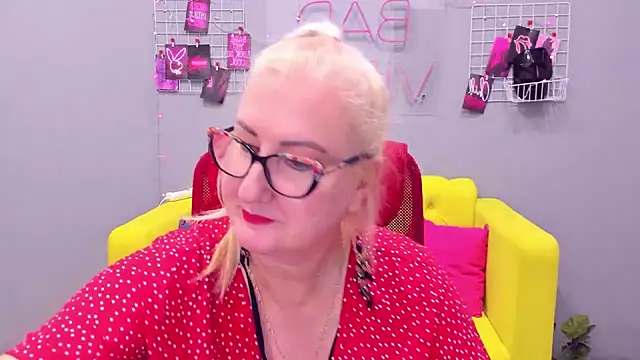 ChristyBrooks online show from 11, 1, 2025