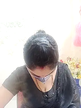 Cute-Aadhvita online show from 20, 9, 2025