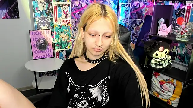 Lexy-Woorhez online show from 14, 3, 2025