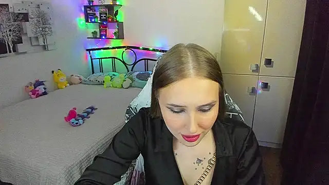 LinaTruly online show from 8, 5, 2026