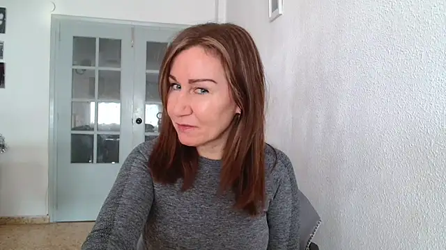 Snapshot of TamaraSweetxo chatting on 18, 12, 2024 TamaraSweetxo online show from 18, 12, 2024