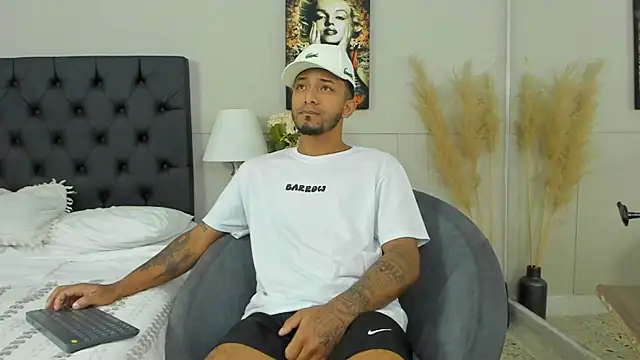 Robin Rief online show from 12, 2, 2025