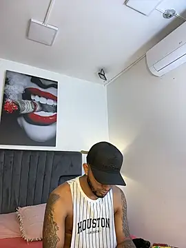 Snapshot of Robin_Rief chatting on 12, 2, 2026 Robin Rief online show from 12, 2, 2026