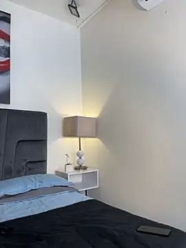 Snapshot of Robin_Rief chatting on 25, 2, 2026 Robin Rief online show from 25, 2, 2026