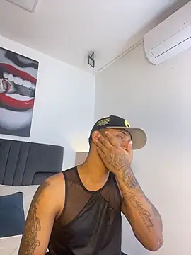 Snapshot of Robin_Rief chatting on 3, 3, 2026 Robin Rief online show from 3, 3, 2026