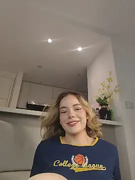 Snapshot of NicoleCut chatting on 25, 5, 2026 NicoleCut online show from 25, 5, 2026