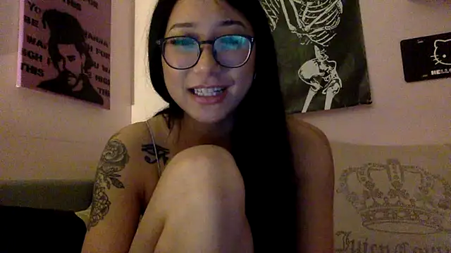 Snapshot of tokyobaby chatting on 12, 12, 2024 tokyobaby online show from 12, 12, 2024