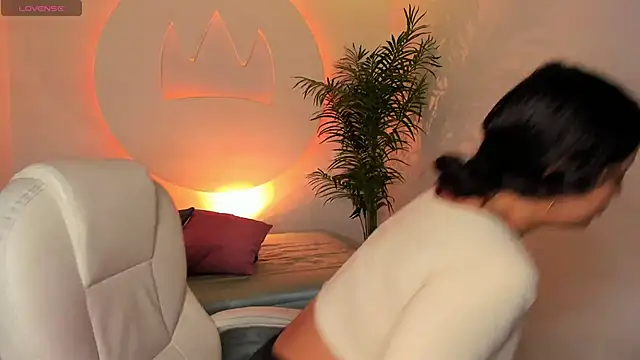 Ariana Pierce online show from 28, 11, 2025