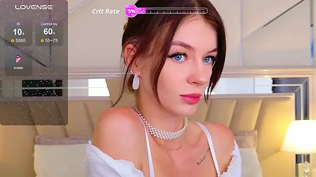 Snapshot of MeganMour chatting on 17, 9, 2025 MeganMour online show from 17, 9, 2025