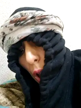 Snapshot of Linda-53 chatting on 30, 12, 2024 Linda-53 online show from 30, 12, 2024