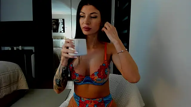 Snapshot of sweetndcrazy chatting on 11, 2, 2025 sweetndcrazy online show from 11, 2, 2025