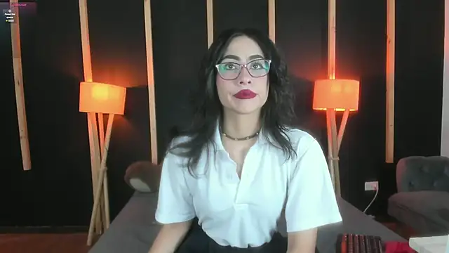 vampy dolll online show from 14, 1, 2025