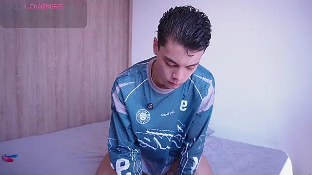 Snapshot of Dammon_Stallion chatting on 17, 2, 2026 Dammon Stallion online show from 17, 2, 2026