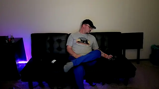cmichaelxxx online show from 12, 10, 2025