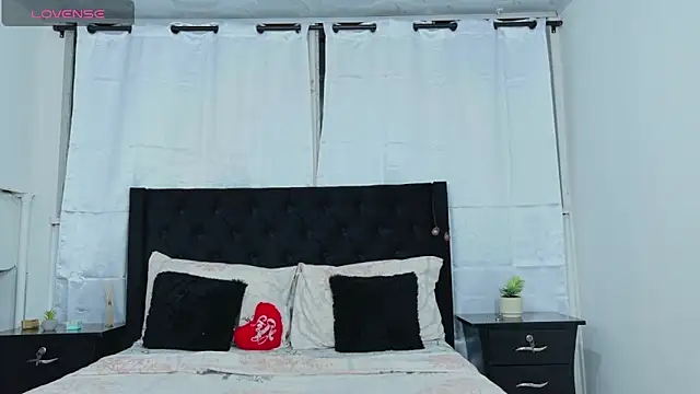 Beautifulkattia online show from 25, 9, 2025