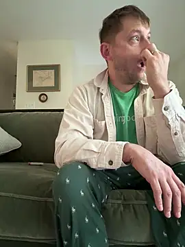 longcurved212121 online show from 16, 10, 2025