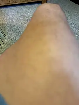 longcurved212121 online show from 5, 11, 2025