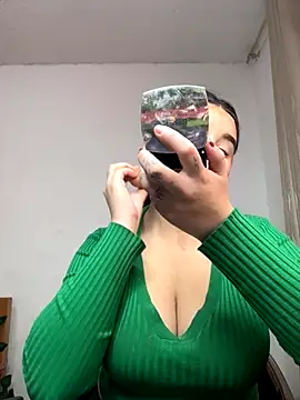 SaraBraun  online show from 27, 9, 2025