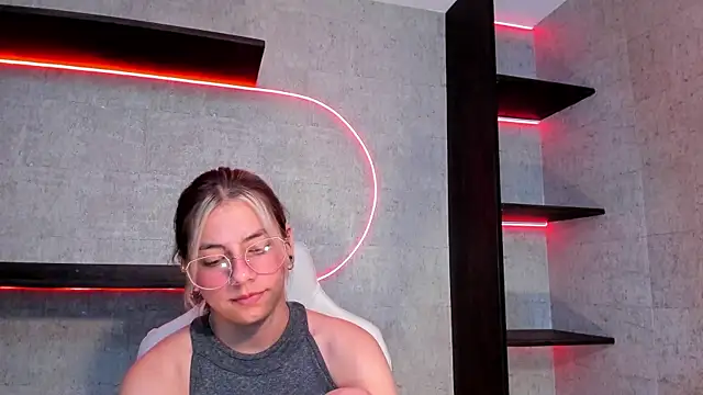 ArtemisaBlake online show from 18, 1, 2025