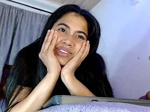 Snapshot of brihanna_lena chatting on 17, 10, 2025 brihanna lena online show from 17, 10, 2025