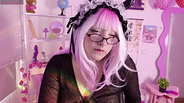 Snapshot of lady_noize chatting on 18, 5, 2026 lady noize online show from 18, 5, 2026