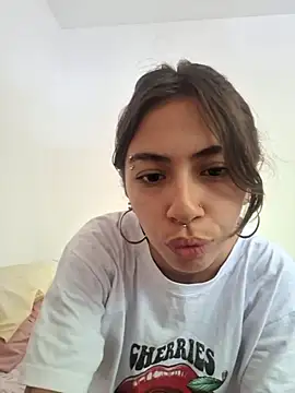 Snapshot of Jazmin-Cerezita chatting on 18, 12, 2024 Jazmin-Cerezita online show from 18, 12, 2024