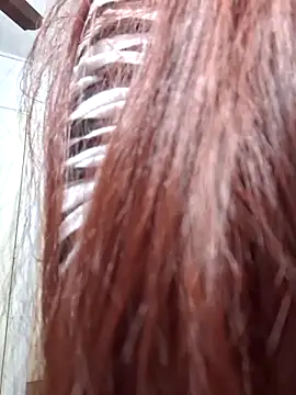 Snapshot of Jazmin-Cerezita chatting on 31, 10, 2025 Jazmin-Cerezita online show from 31, 10, 2025