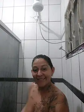 Snapshot of baixinhaloira chatting on 5, 11, 2025 baixinhaloira online show from 5, 11, 2025