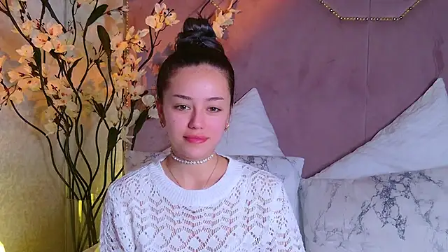 STELLA RICH online show from 1, 10, 2025