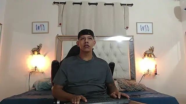 mr stiven  online show from 9, 9, 2025