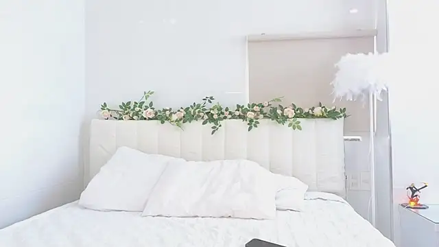 Snapshot of Akina_starr chatting on 15, 9, 2025 Akina starr online show from 15, 9, 2025