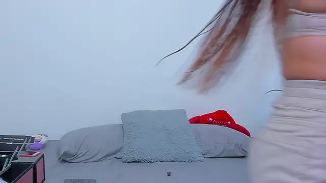 Liah ferrer online show from 24, 12, 2024