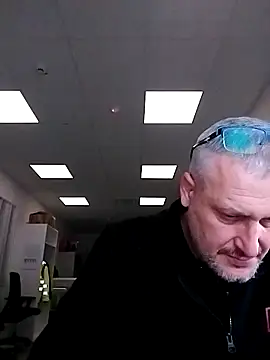 Snapshot of Husoban chatting on 11, 11, 2025 Husoban online show from 11, 11, 2025