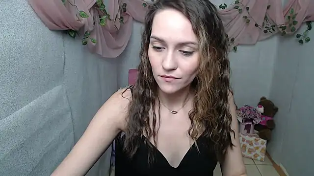 Lina Star S online show from 24, 12, 2024