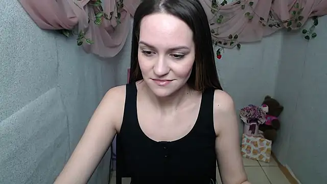 Lina Star S online show from 2, 1, 2025