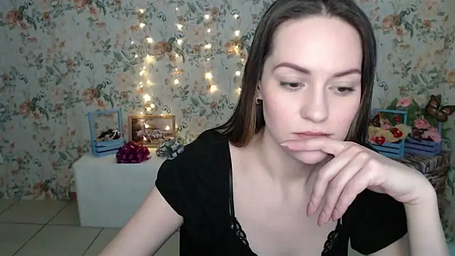 Lina Star S online show from 30, 1, 2025