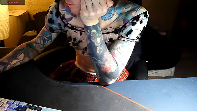 Snapshot of Julia_dolls chatting on 22, 11, 2025 Julia dolls online show from 22, 11, 2025