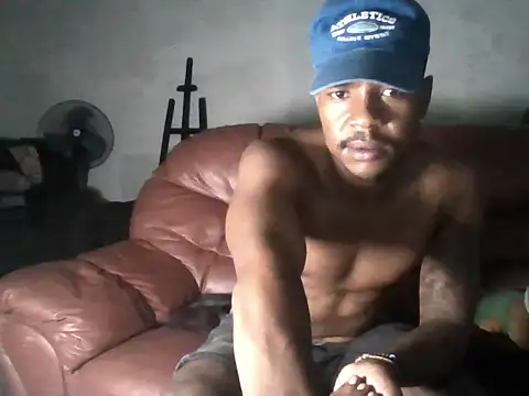 Snapshot of Goodwooddbn chatting on 2, 12, 2025 Goodwooddbn online show from 2, 12, 2025