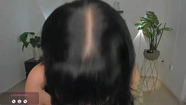 Snapshot of catleya_0 chatting on 19, 12, 2024 catleya 0 online show from 19, 12, 2024