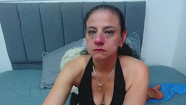 sasi luna online show from 18, 2, 2025