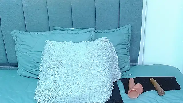 sasi luna online show from 1, 3, 2025