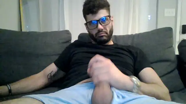 Snapshot of Strokeking4u chatting on 10, 2, 2026 Strokeking4u online show from 10, 2, 2026